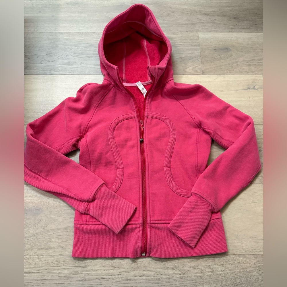 Adorable Pink Lululemon Scuba Hoodie